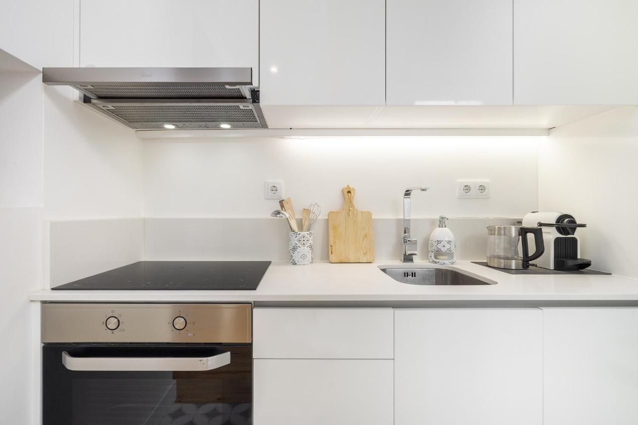 Whome Chic 1-Bed W/ Patio Perfect To Explore Lisbon Lisboa Exterior foto