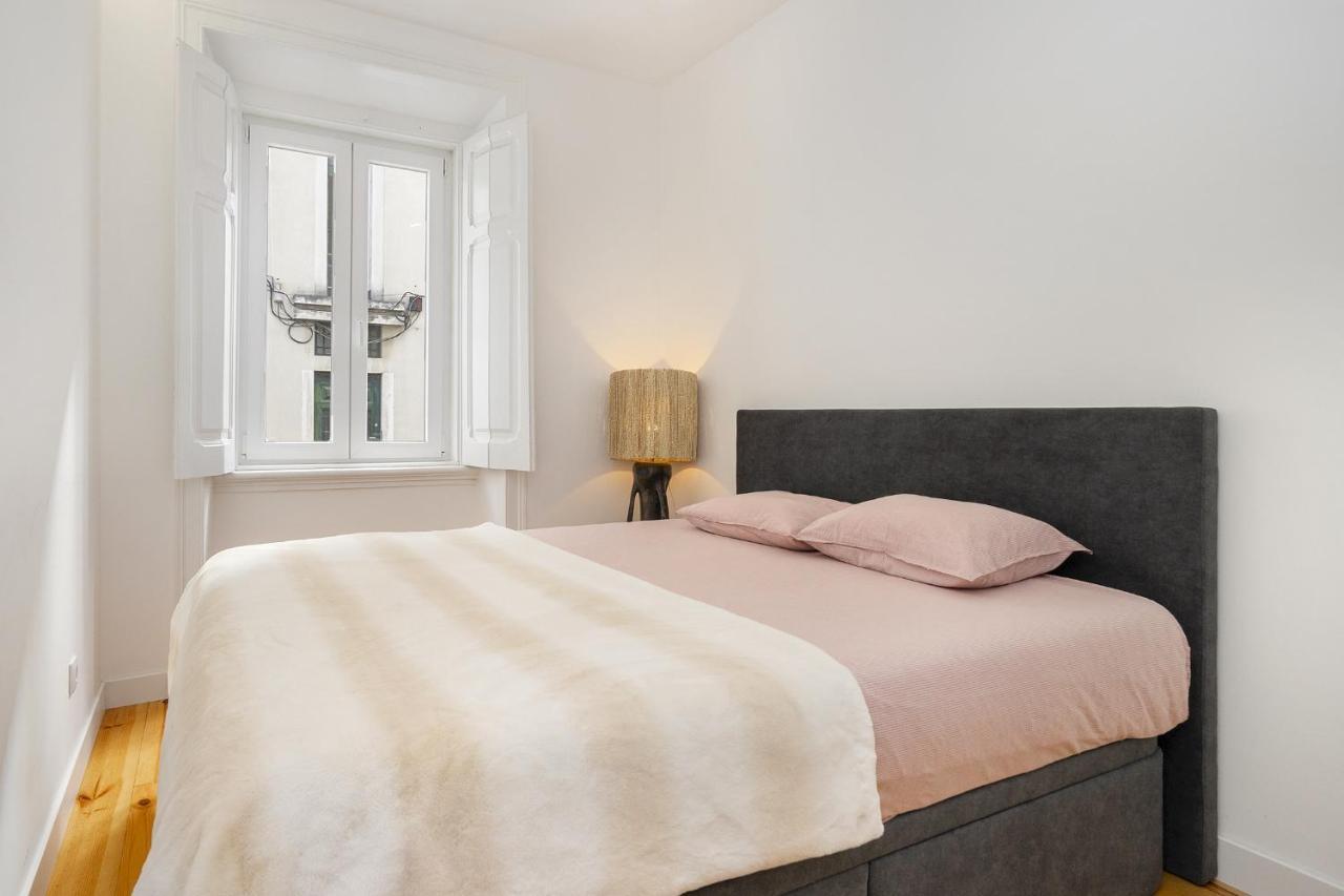 Whome Chic 1-Bed W/ Patio Perfect To Explore Lisbon Lisboa Exterior foto